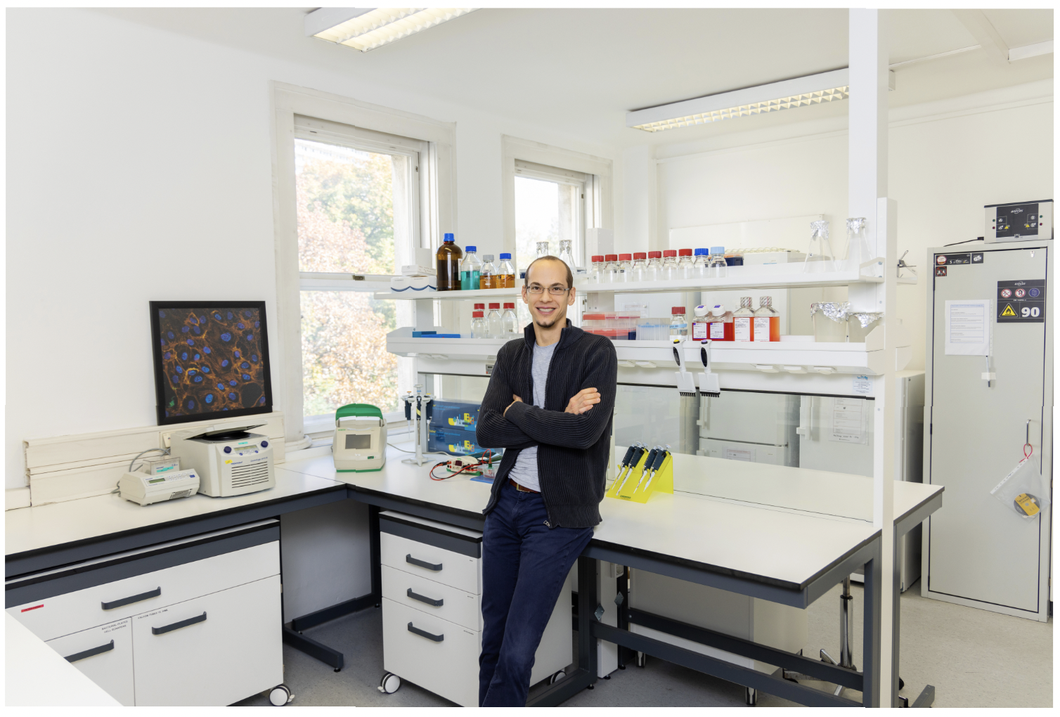 Deciphering systemic and mucosal antibody repertoires against the microbiota in...